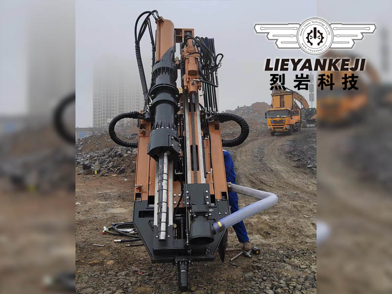 石頭破碎機多少錢一臺?大型機載式破石頭機好用嗎？