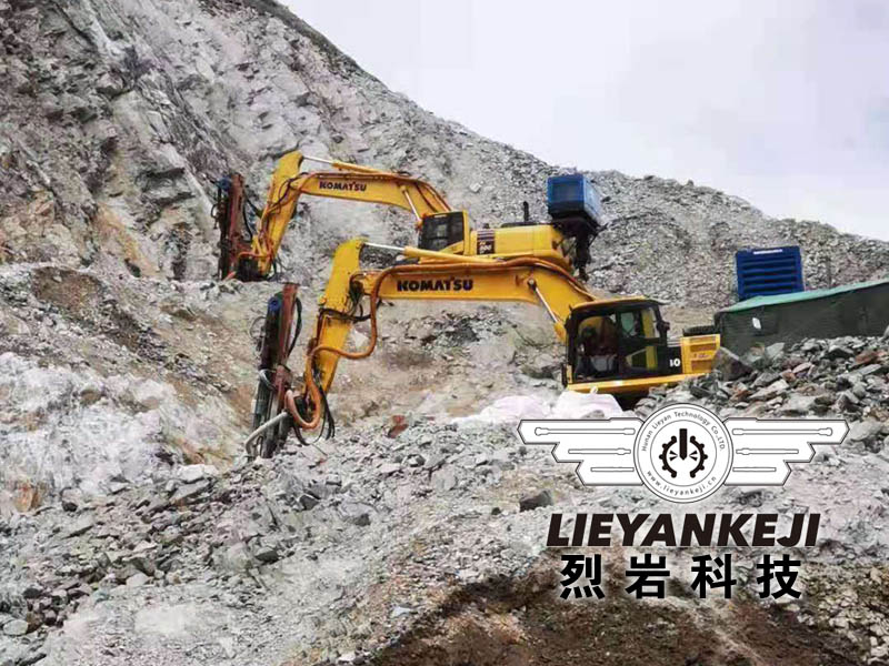 石頭液壓劈裂機(jī)-花崗巖劈裂器推薦使用烈?guī)r機(jī)載式鉆裂機(jī) 石頭液壓劈裂機(jī)-花崗巖劈裂器推薦使用烈?guī)r機(jī)載式鉆裂機(jī)