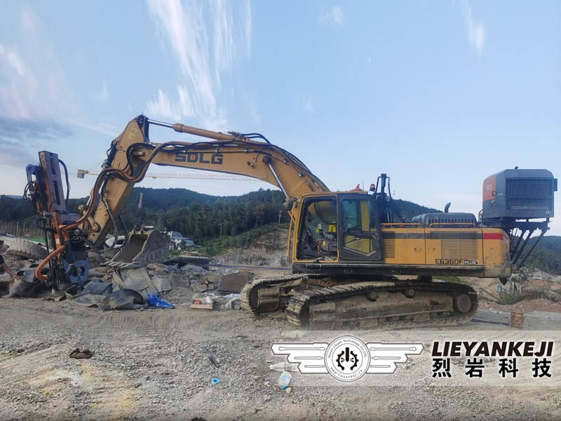 機(jī)載式液壓劈裂器