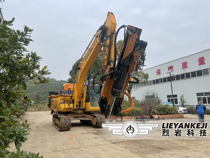 高效機(jī)載式液壓劈裂機(jī)