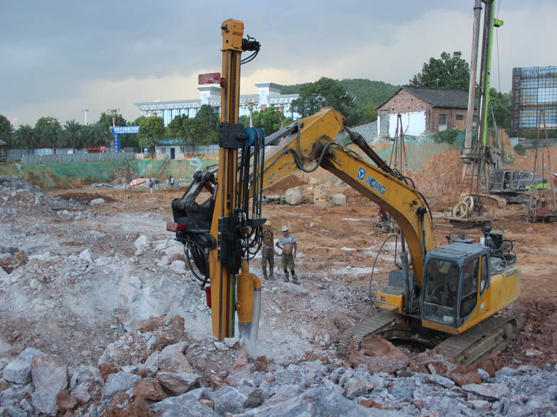 挖機(jī)裂石設(shè)備